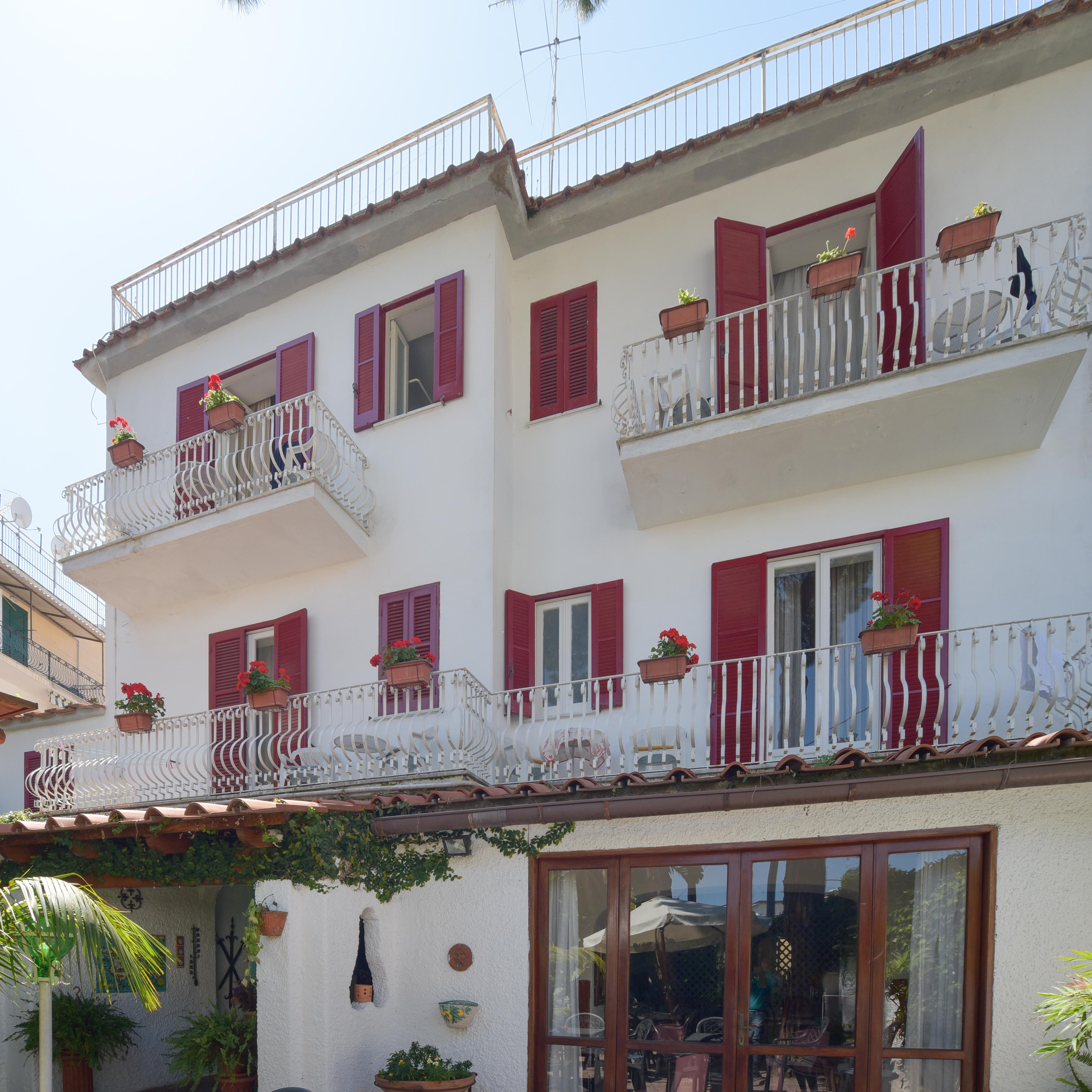 Charme Hotel La Villa Tina ايسكيا المظهر الخارجي الصورة