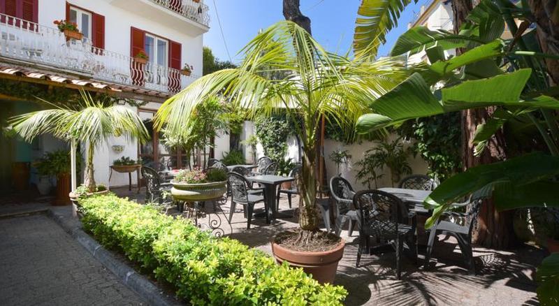 Charme Hotel La Villa Tina ايسكيا المظهر الخارجي الصورة