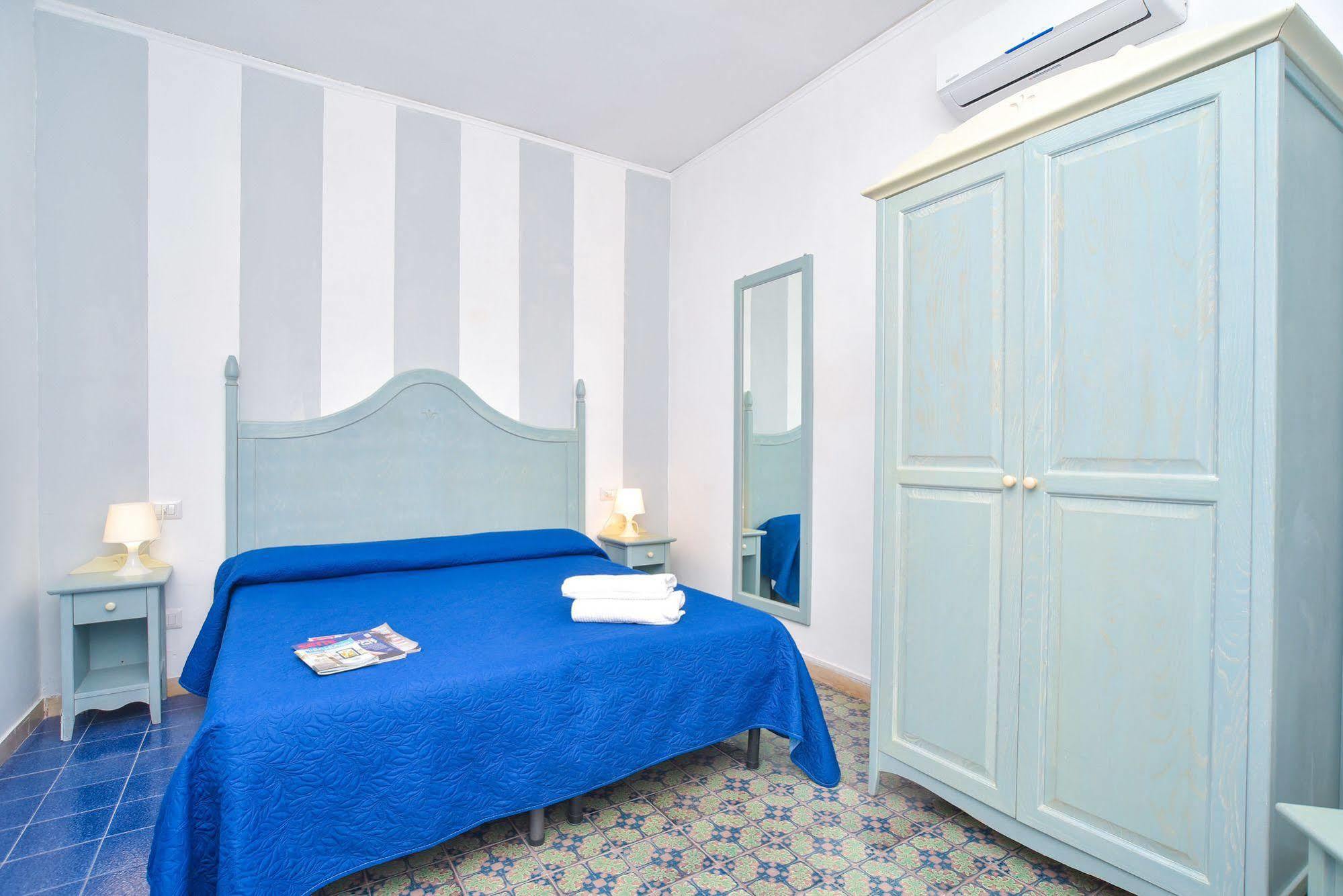 Charme Hotel La Villa Tina ايسكيا المظهر الخارجي الصورة