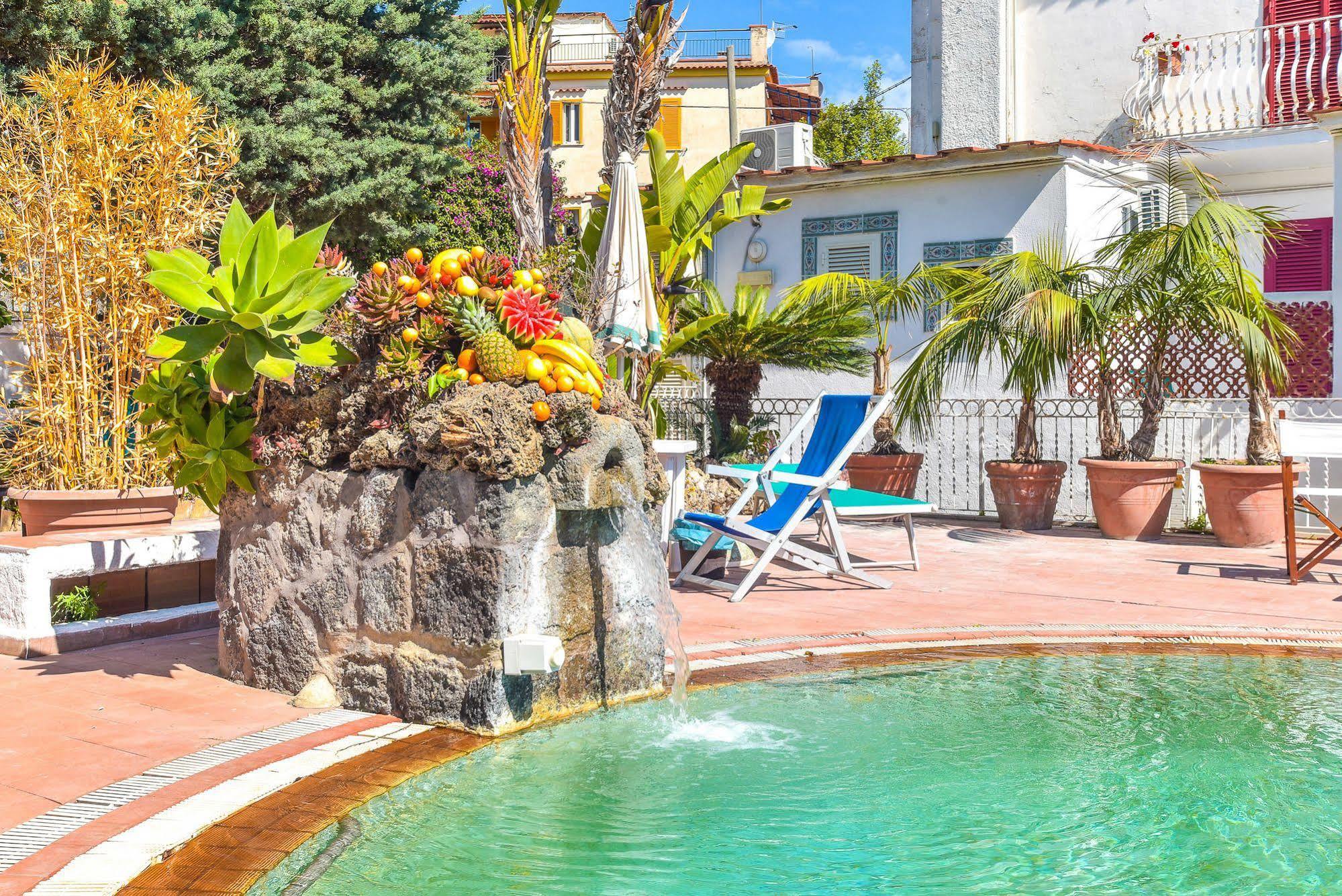 Charme Hotel La Villa Tina ايسكيا المظهر الخارجي الصورة